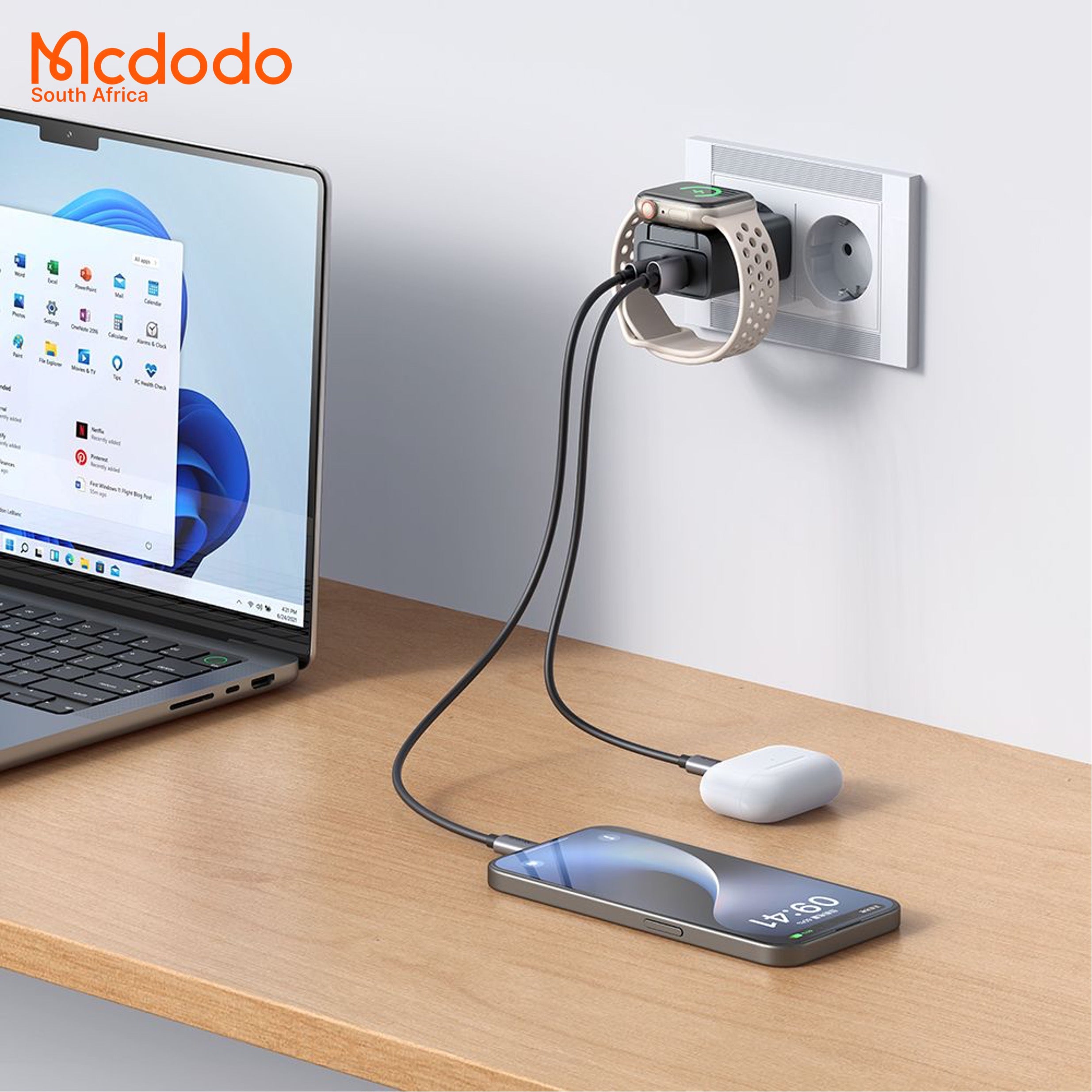 Mcdodo 30W 3-in-1 Apple iPhone Charger with Detachable Apple Watch Charger